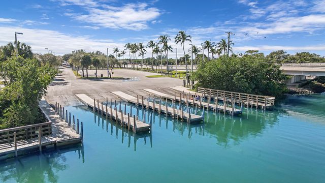 19931 Jasmine Drive, Jupiter, FL 33469