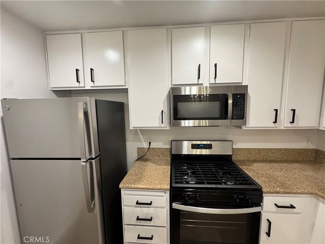 25018 Eshelman Avenue 4, Lomita, CA 90717