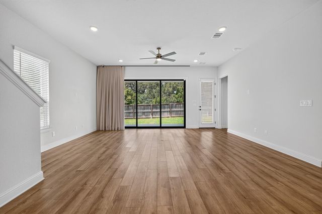 508 Pinnacle View DR, Georgetown, TX 78628
