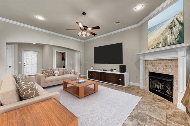 4300 Limestone Avenue, Bentonville, AR 72712