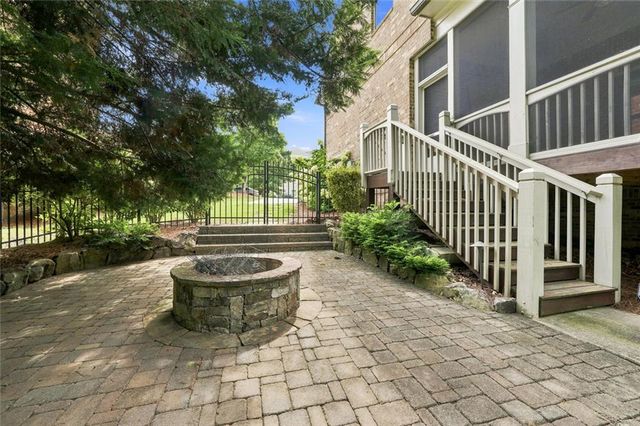 1992 Stonewater Court, Hoschton, GA 30548