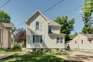 1637 8th Avenue S, Fargo, ND 58103