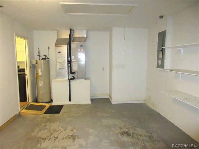 6396 W Cannondale Drive, Crystal River, FL 34429