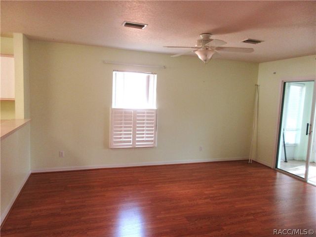 6396 W Cannondale Drive, Crystal River, FL 34429