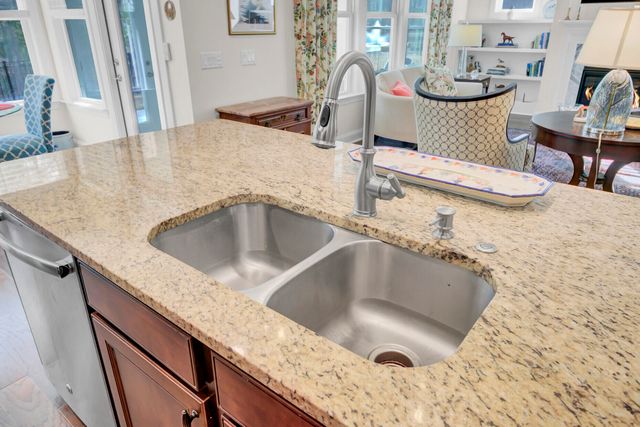 2011 Barn Swallow Road, Summerville, SC 29483