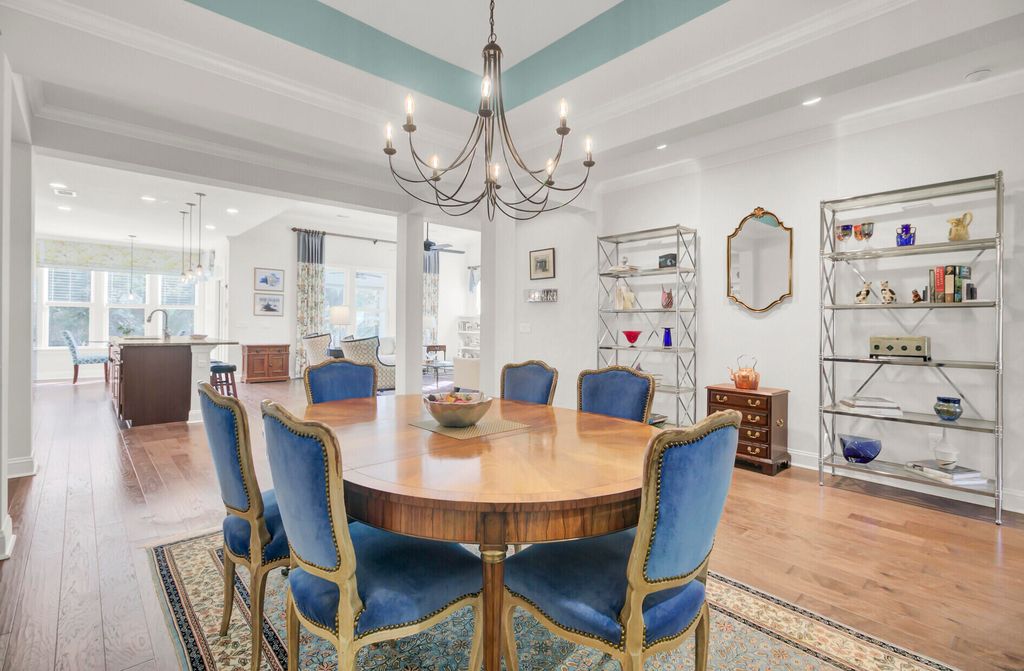 Image 10 of property listing at 2011 Barn Swallow Road, Summerville, SC 29483