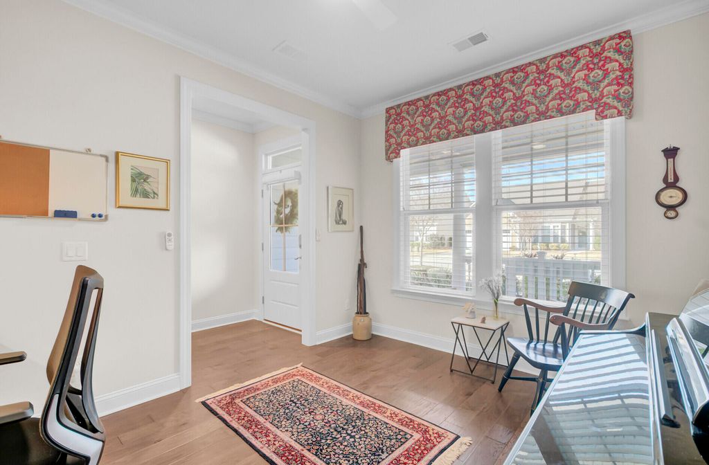 Image 12 of property listing at 2011 Barn Swallow Road, Summerville, SC 29483