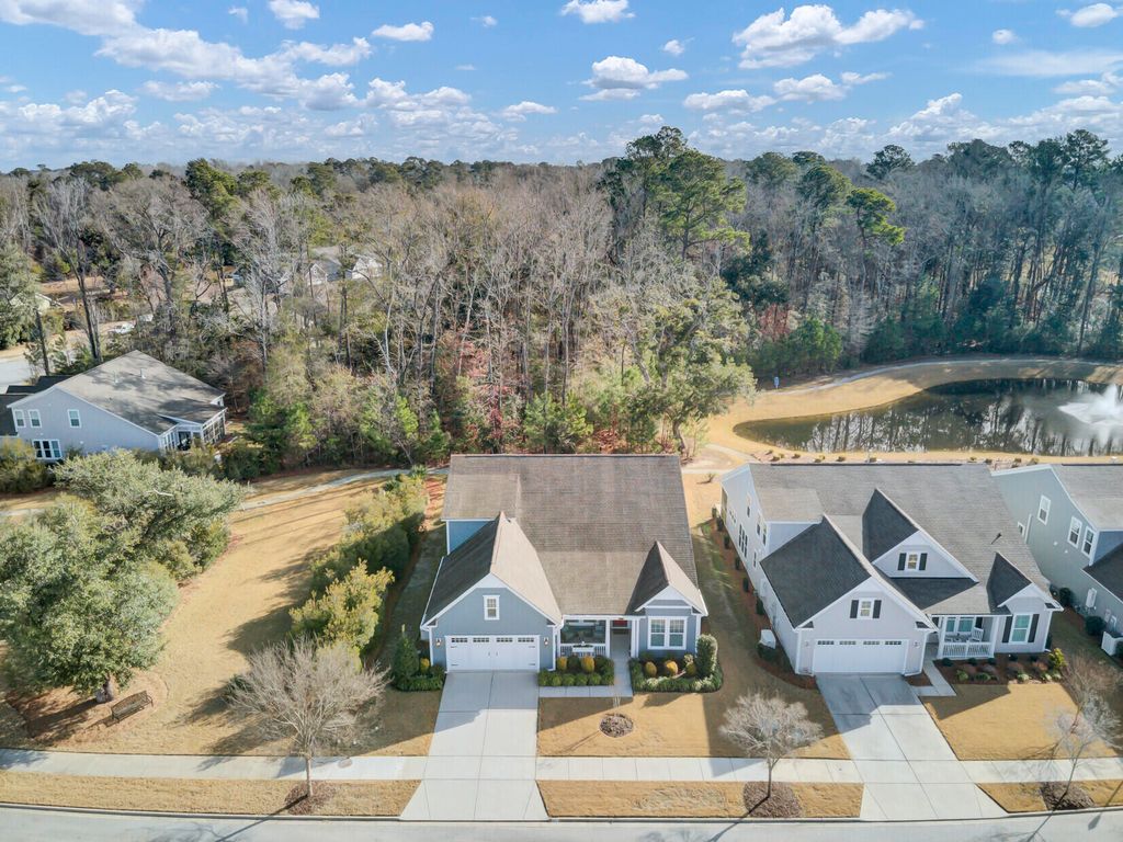 Image 55 of property listing at 2011 Barn Swallow Road, Summerville, SC 29483