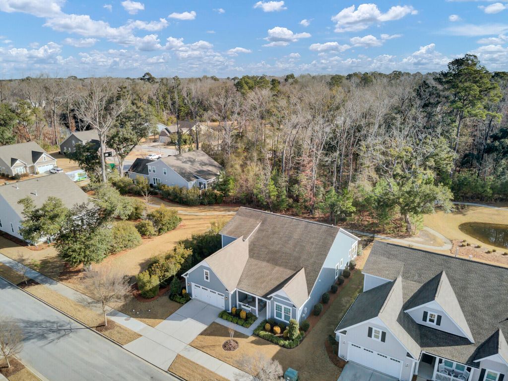 Image 56 of property listing at 2011 Barn Swallow Road, Summerville, SC 29483