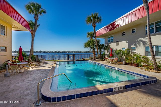 2901 N Halifax Ave Apt 220, Daytona Beach, FL 32118