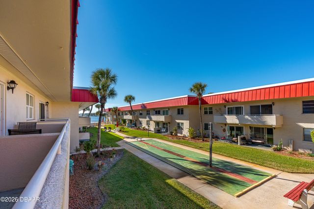 2901 N Halifax Ave Apt 220, Daytona Beach, FL 32118