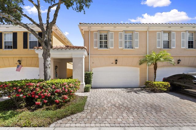 48 Live Oak Circle, Jupiter, FL 33469