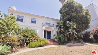 5409 Russell Avenue, Los Angeles, CA 90027
