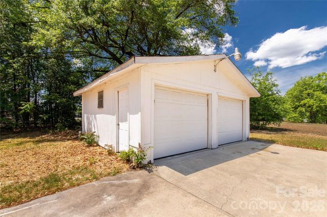 1108 Evans Mill Road, Pageland, SC 29728