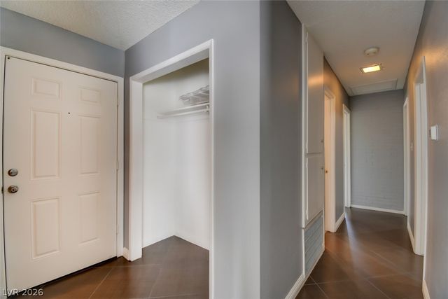 108 Hollyhock Lane, Las Vegas, NV 89107