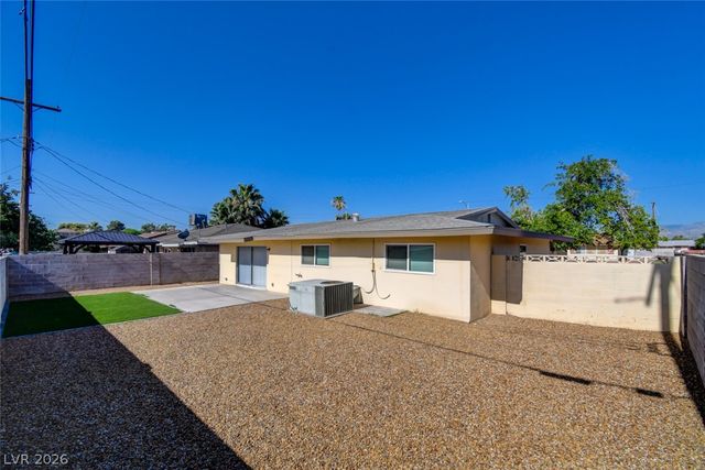 108 Hollyhock Lane, Las Vegas, NV 89107