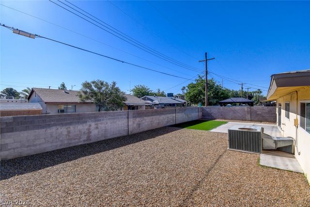 108 Hollyhock Lane, Las Vegas, NV 89107
