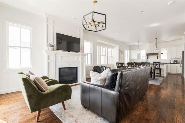 1717 Runway Boulevard, Oklahoma City, OK 73108