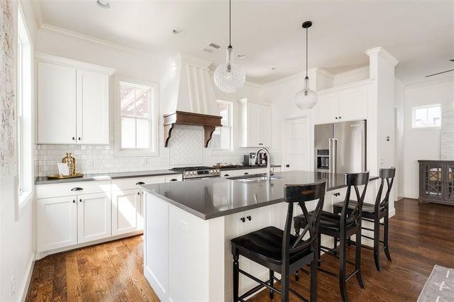 1717 Runway Boulevard, Oklahoma City, OK 73108