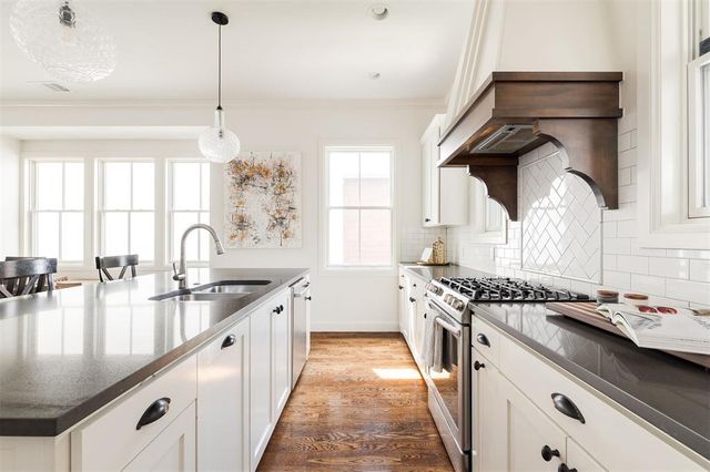 1717 Runway Boulevard, Oklahoma City, OK 73108