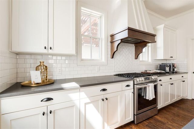 1717 Runway Boulevard, Oklahoma City, OK 73108