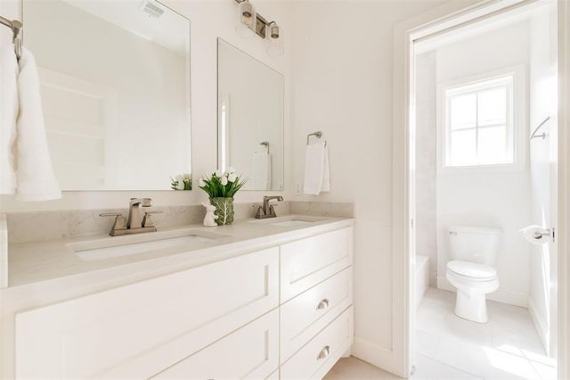 1717 Runway Boulevard, Oklahoma City, OK 73108