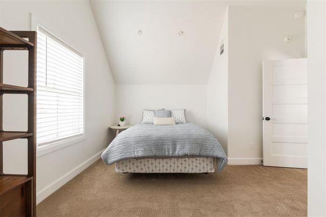 1717 Runway Boulevard, Oklahoma City, OK 73108