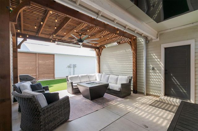 1717 Runway Boulevard, Oklahoma City, OK 73108