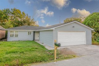 2120 Godfrey Street, Baytown, TX 77521