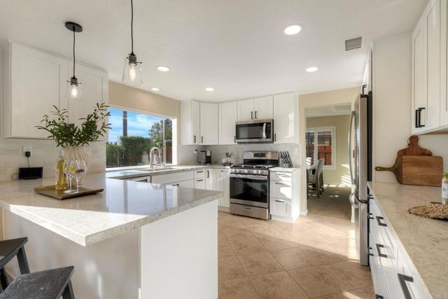 13940 Gunnison Court, San Diego, CA 92129