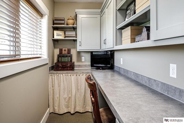 12319 Grebe Street, Omaha, NE 68142