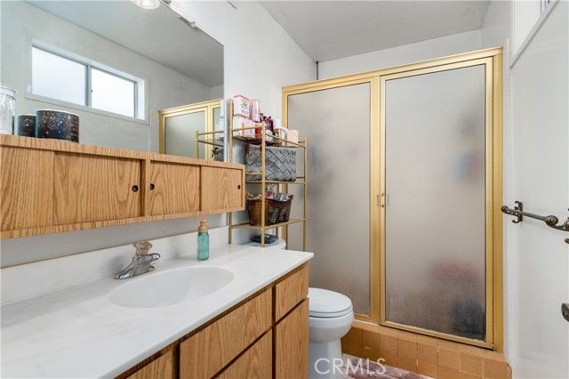 1592 Christopher Ln, Redlands, CA 92374