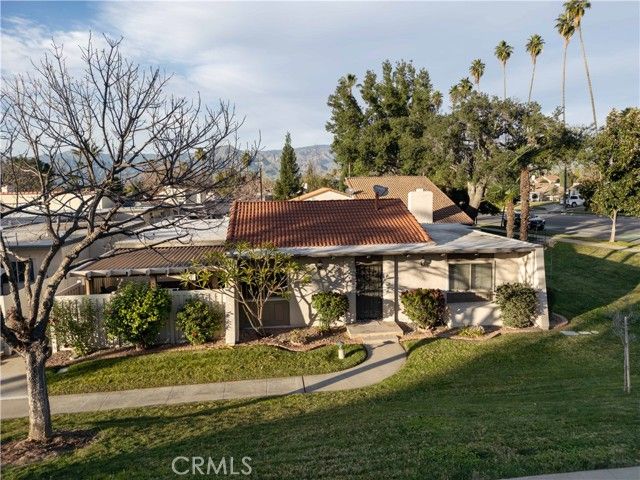 1592 Christopher Ln, Redlands, CA 92374