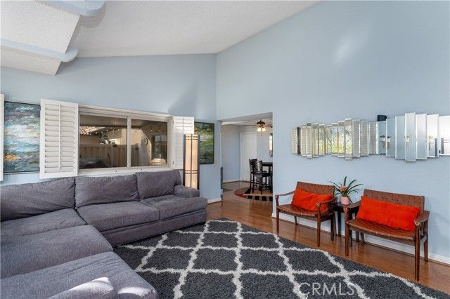 1592 Christopher Ln, Redlands, CA 92374