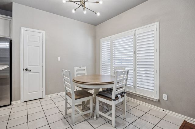 507 Mattie Lane, Lake Dallas, TX 75065