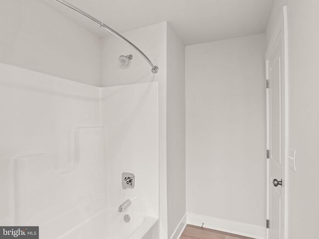 3107 OVERLOOK DR, Mechanicsburg, PA 17055