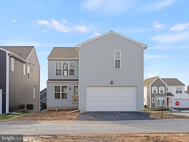 3107 OVERLOOK DR, Mechanicsburg, PA 17055