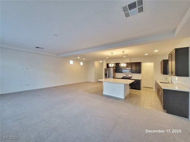 5866 Aurora Gold Avenue, Las Vegas, NV 89141