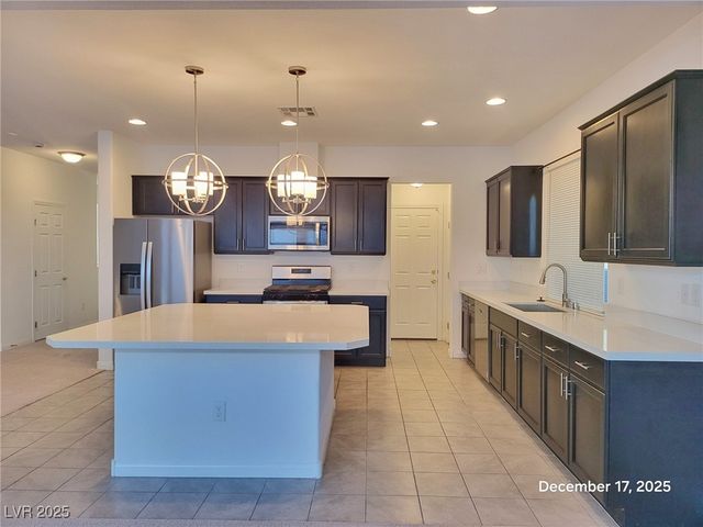 5866 Aurora Gold Avenue, Las Vegas, NV 89141