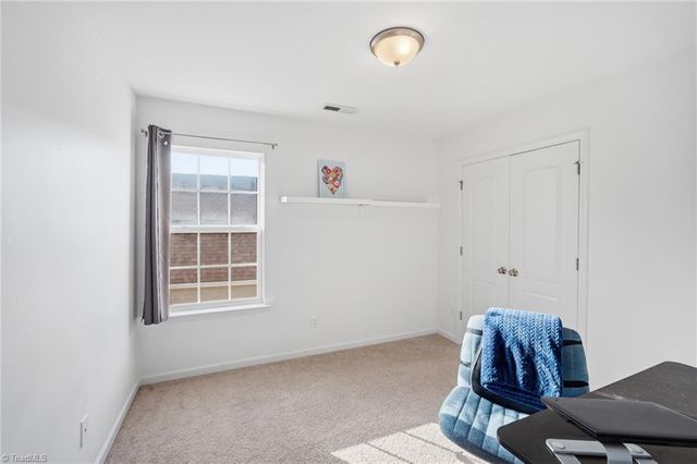 438 Shady Grove Court, Winston-salem, NC 27103
