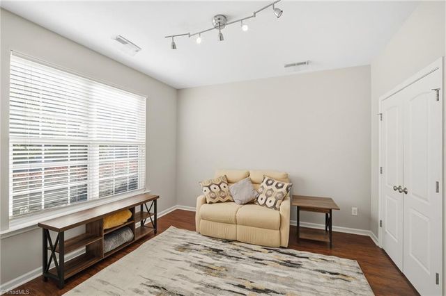 438 Shady Grove Court, Winston-salem, NC 27103