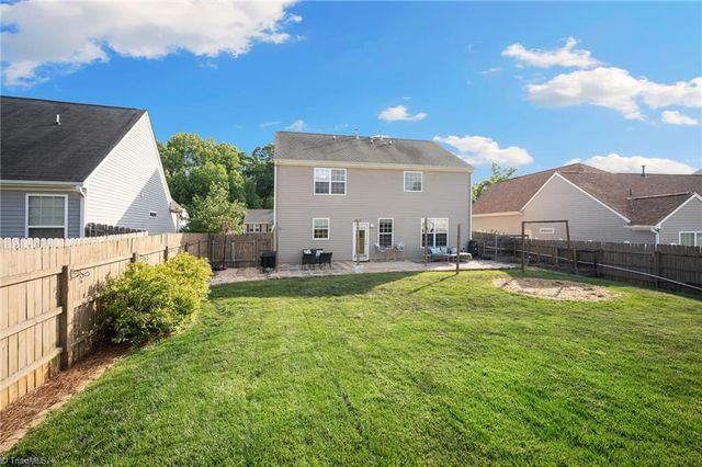 438 Shady Grove Court, Winston-salem, NC 27103
