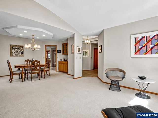 6047 Hogan Dr N, Keizer, OR 97303