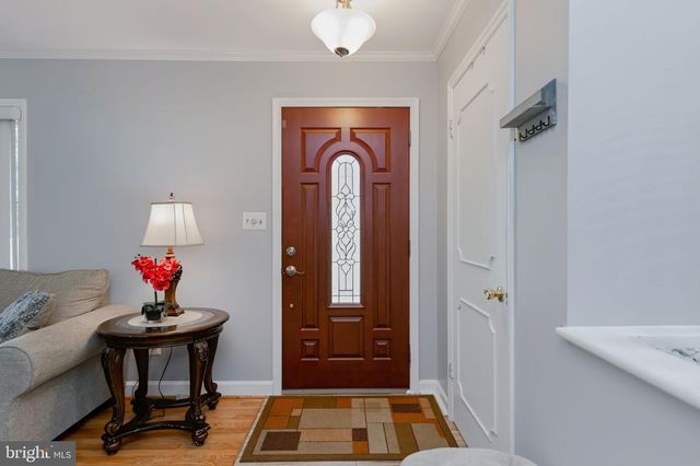 1505 FOREST LN, Woodbridge, VA 22191