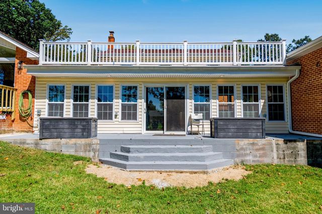 1505 FOREST LN, Woodbridge, VA 22191