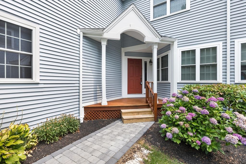3 Arborwood Dr 3, Burlington, MA 01803