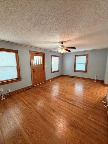 336 N 18th Street, Kansas City, KS 66102