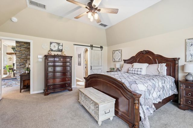 312 Lakeside Oaks Circle, Lakeside, TX 76135