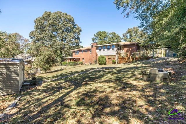 102 Pine Glen Court, Centerville, GA 31028