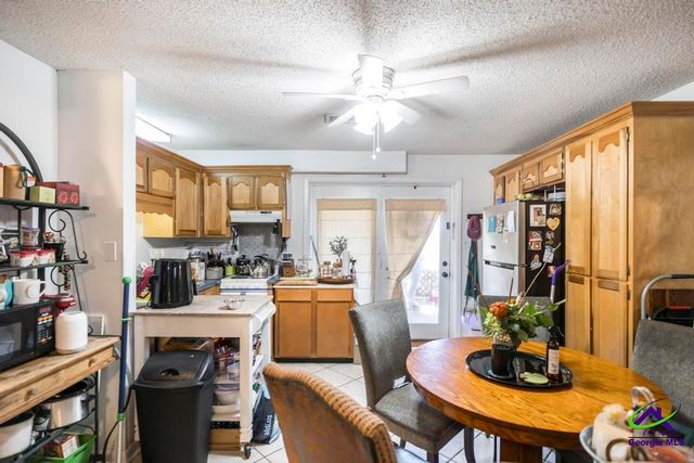 102 Pine Glen Court, Centerville, GA 31028